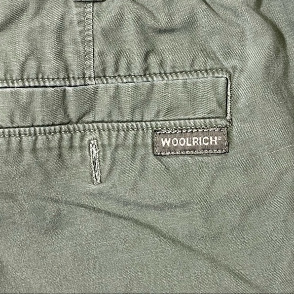 Woolrich Mens Shorts Green Garter Waist size 34 Cotton Short inseam - Picture 3 of 9
